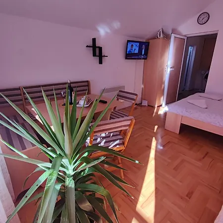 Apartman Latinski